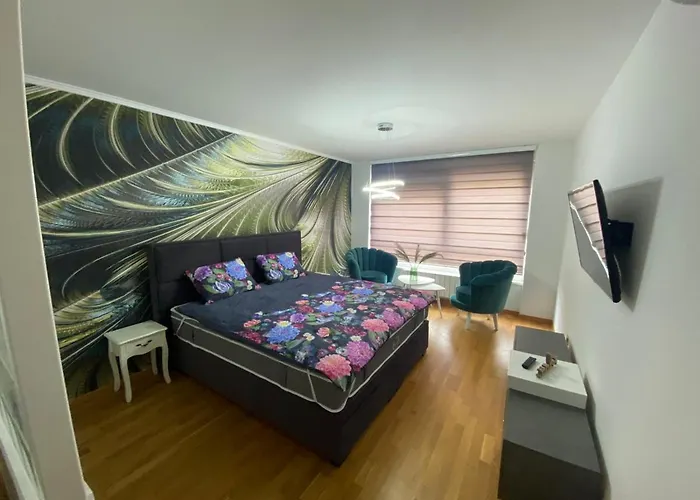 Greco Stupine B10 شقة *